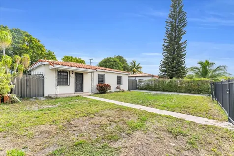 775 E 8th Street Hialeah FL 33010