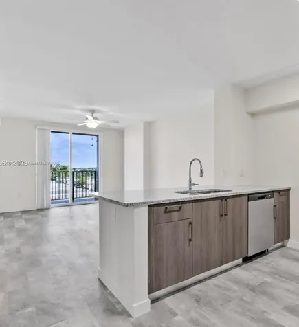 400 NW 112th Avenue Sweetwater FL 33172