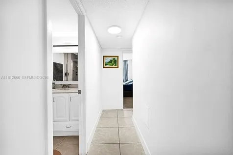 18041 Biscayne Boulevard Aventura FL 33160