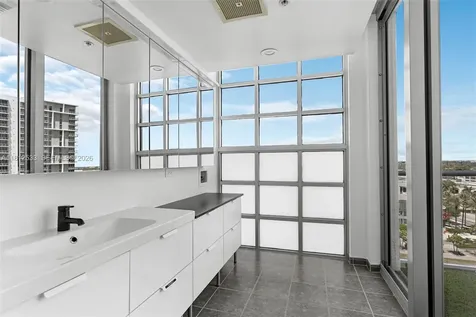 3451 NE 1st Avenue Miami FL 33137