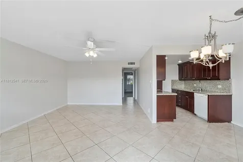 3116 Newport U Deerfield Beach FL 33442