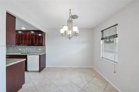 3116 Newport U Deerfield Beach FL 33442
