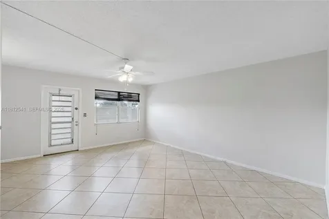 3116 Newport U Deerfield Beach FL 33442