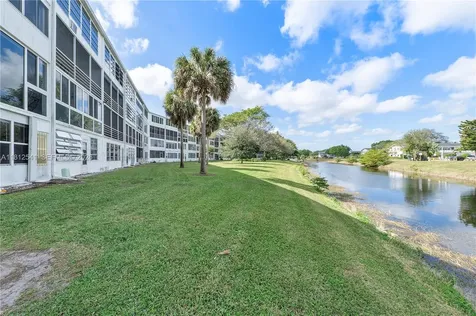 3116 Newport U Deerfield Beach FL 33442