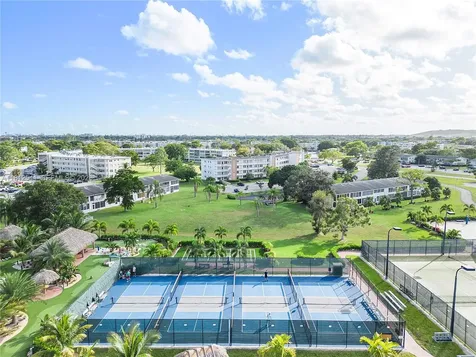 3116 Newport U Deerfield Beach FL 33442