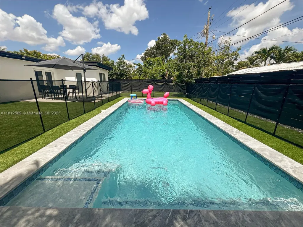 1451 NE 155th Terrace North Miami Beach FL 33162