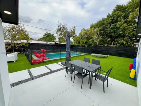 1451 NE 155th Terrace North Miami Beach FL 33162