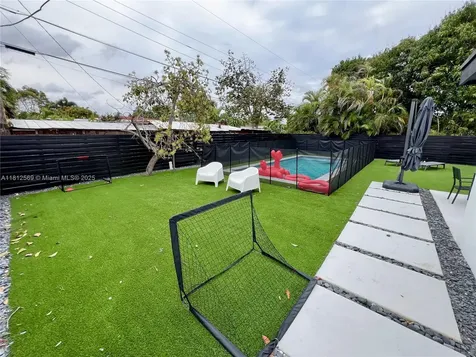 1451 NE 155th Terrace North Miami Beach FL 33162