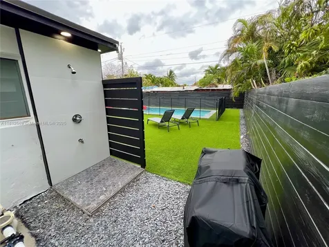 1451 NE 155th Terrace North Miami Beach FL 33162