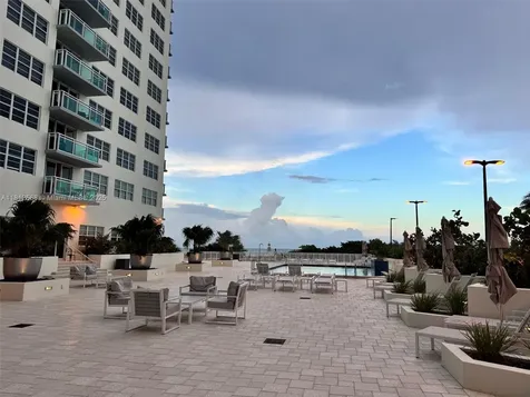 6917 Collins Avenue Miami Beach FL 33141
