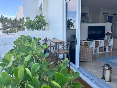 6917 Collins Avenue Miami Beach FL 33141