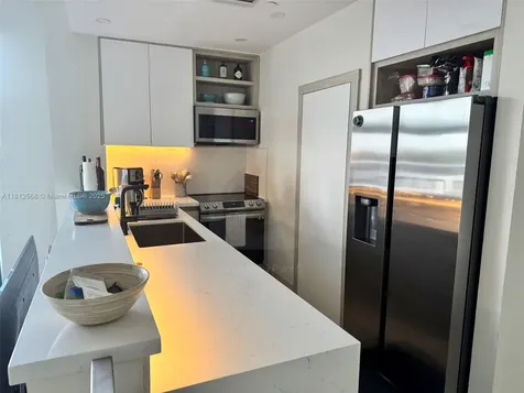 6917 Collins Avenue Miami Beach FL 33141