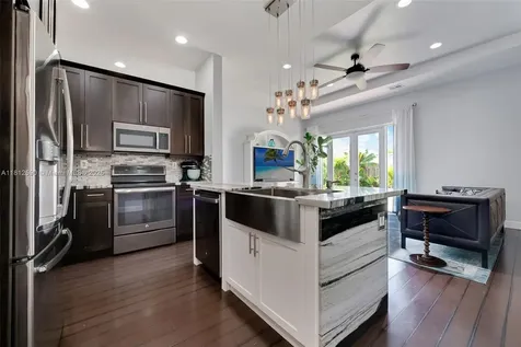 2046 SE 18th Street Homestead FL 33035