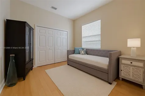 2046 SE 18th Street Homestead FL 33035