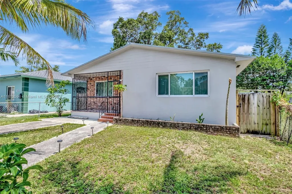 1858 NW 47th Terrace Miami FL 33142