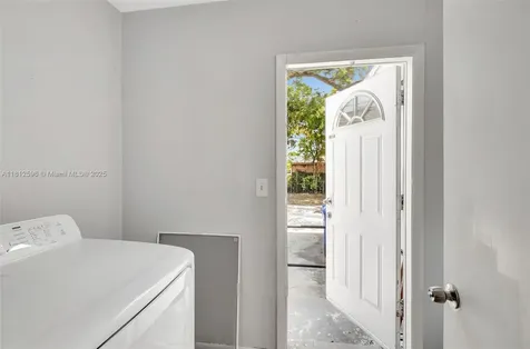 1858 NW 47th Terrace Miami FL 33142