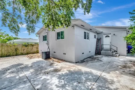 1858 NW 47th Terrace Miami FL 33142