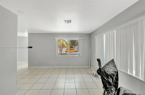 1858 NW 47th Terrace Miami FL 33142