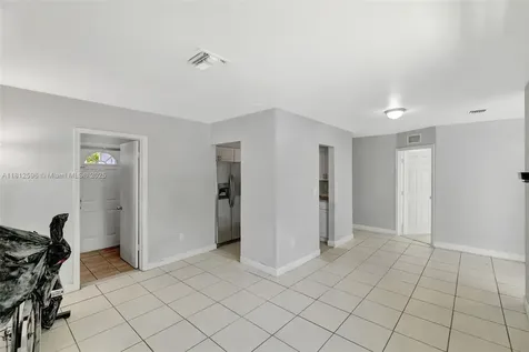 1858 NW 47th Terrace Miami FL 33142