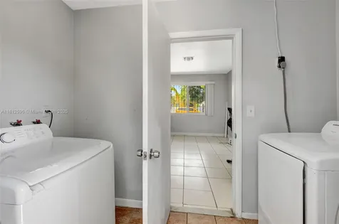 1858 NW 47th Terrace Miami FL 33142