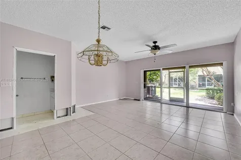 12106 SW 2nd Street Pembroke Pines FL 33025