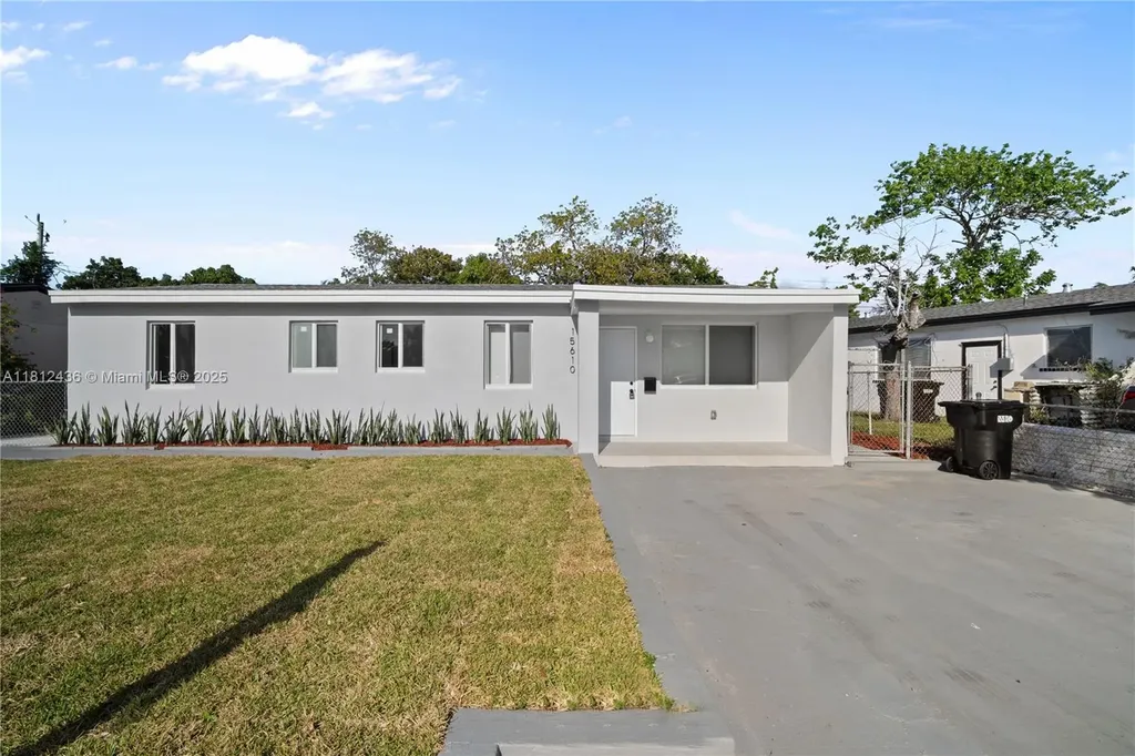 15610 NE 15th Court North Miami Beach FL 33162