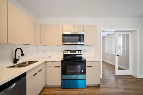 15610 NE 15th Court North Miami Beach FL 33162