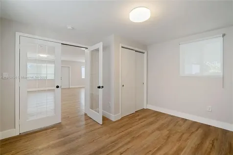 15610 NE 15th Court North Miami Beach FL 33162