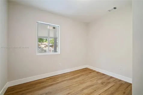15610 NE 15th Court North Miami Beach FL 33162