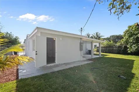 15610 NE 15th Court North Miami Beach FL 33162