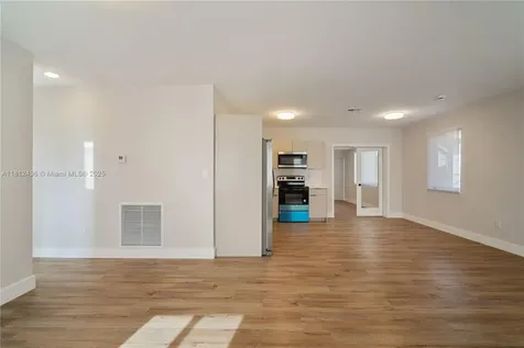15610 NE 15th Court North Miami Beach FL 33162