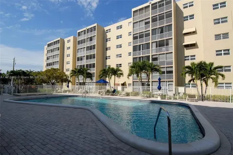 620 NE 12th Avenue Hallandale Beach FL 33009