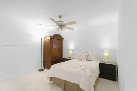 10421 NW 21st Street Pembroke Pines FL 33026