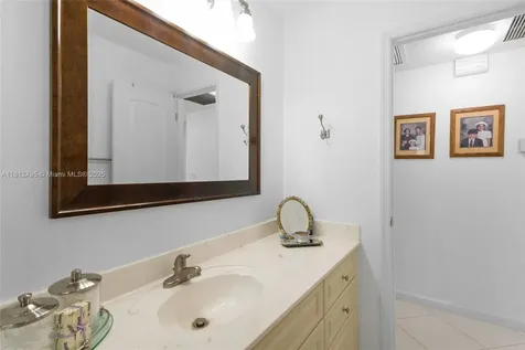 10421 NW 21st Street Pembroke Pines FL 33026