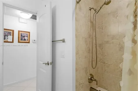10421 NW 21st Street Pembroke Pines FL 33026