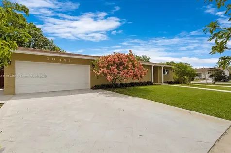 10421 NW 21st Street Pembroke Pines FL 33026