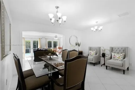 10421 NW 21st Street Pembroke Pines FL 33026