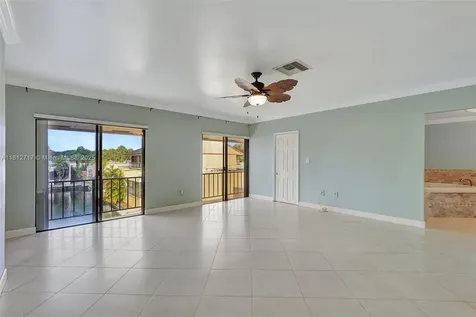 15461 Kippford Court Miami Lakes FL 33014