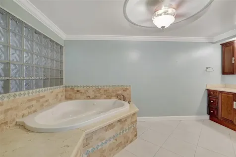15461 Kippford Court Miami Lakes FL 33014