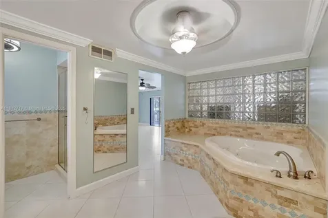 15461 Kippford Court Miami Lakes FL 33014