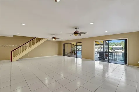15461 Kippford Court Miami Lakes FL 33014