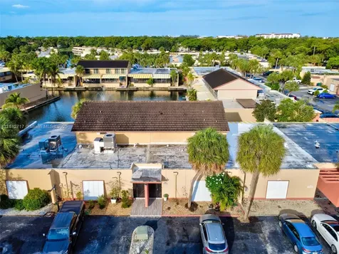 15461 Kippford Court Miami Lakes FL 33014