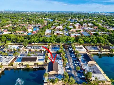 15461 Kippford Court Miami Lakes FL 33014