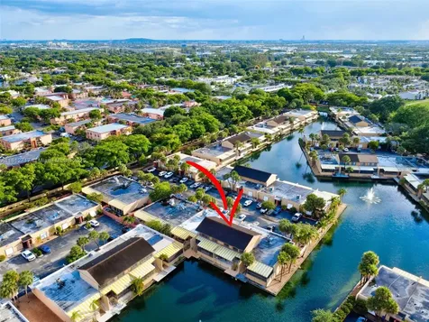 15461 Kippford Court Miami Lakes FL 33014