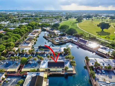 15461 Kippford Court Miami Lakes FL 33014