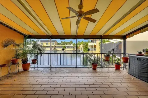 15461 Kippford Court Miami Lakes FL 33014
