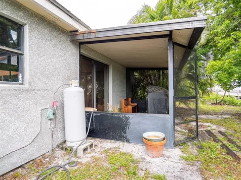 802 SE Kendall Avenue Port St. Lucie FL 34983
