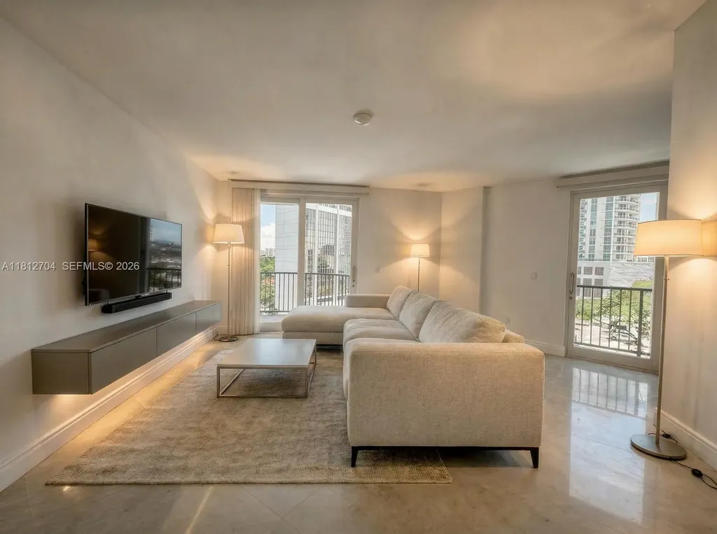 2701 SW 3rd Avenue Miami FL 33129