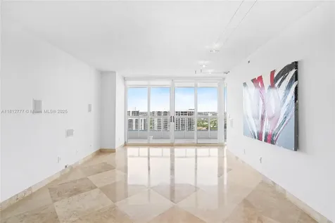 21055 Yacht Club Drive Aventura FL 33180