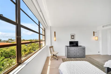 150 Ocean Lane Drive Key Biscayne FL 33149
